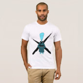 Ego in einem Hakama T-Shirt (Vorne ganz)