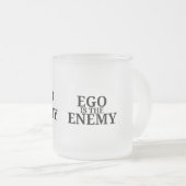 Ego ist der Feind Minimalist-Tastatur-Matte Tasse (VorderseiteRechts)