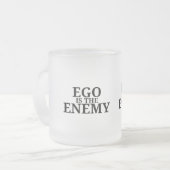 Ego ist der Feind Minimalist-Tastatur-Matte Tasse (Vorderseite Links)