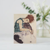 Egon Schiele Sitzplatzierte Frau mit gebleihtem Kn Postkarte (Stehend Vorderseite)