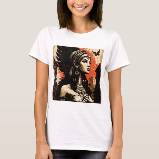 Egyptian goddess Isis in the city T-Shirt (Vorderseite)