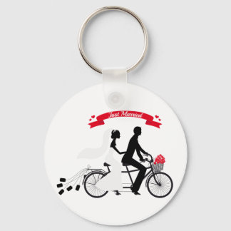 Ehe Braut und Bräutigam auf Tandemfahrrad Schlüsselanhänger