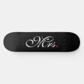 Ehefrau Bride Seiner Frau, die sich neu ernähren m Skateboard (Horizontal)