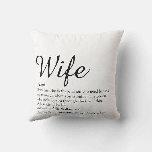 Ehefrau definiert Schwarz und Weiß-Chic-Script-Spa Kissen (Rückseite)