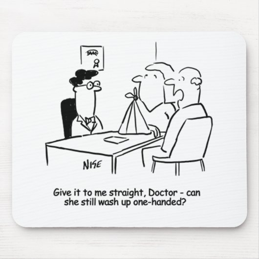 Ehefrau hat einen gebrochenen Arm in einem Tuch Mousepad (Vorne)