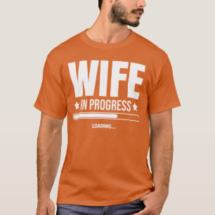 Ehefrau in der laufenden Ladung Verlobung Künftige T-Shirt