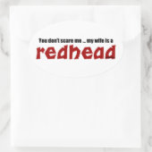 Ehefrau ist ein Redhead Ovaler Aufkleber (Tasche)