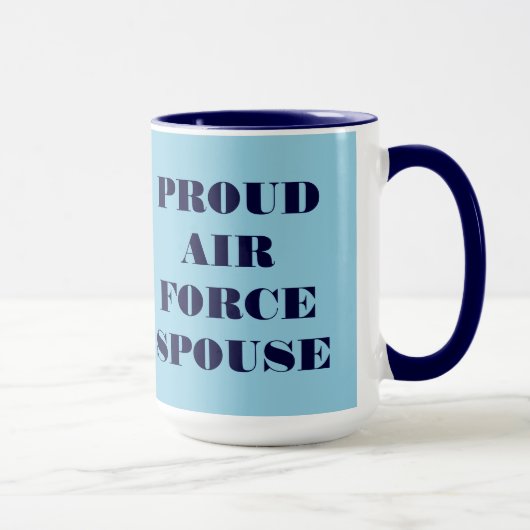 Ehegatte der Tasse mit hoher Luftwaffe (Rechts)