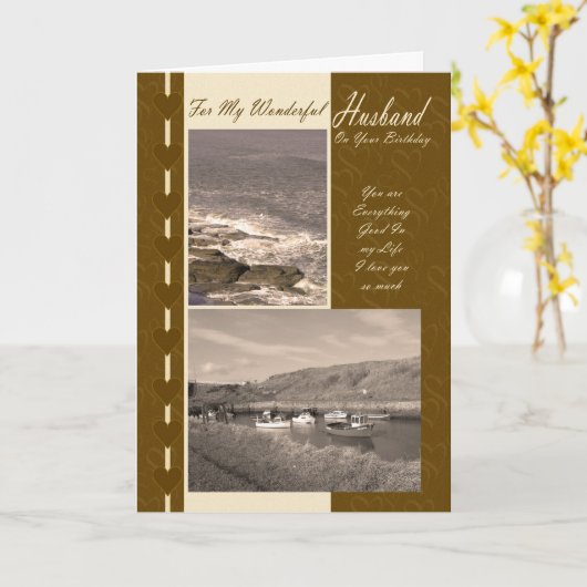 Ehemann auf den Booten an der Geburtsküste Karte (Gelbe Blume)