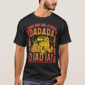 Ehemann Papa Trucker Legende farbige Design T-Shirt (Vorderseite)