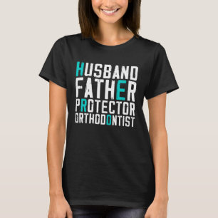 Ehemann Vater Protector Orthodontist Funny Pullov T-Shirt