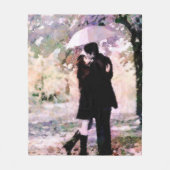 Ehepaar in Liebe Küssen im Regen Abstrakte Kunst Fleecedecke (Vorderseite)