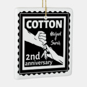 Ehepaar zum zweiten Hochzeitstag mit Händen Keramikornament (Rechts)