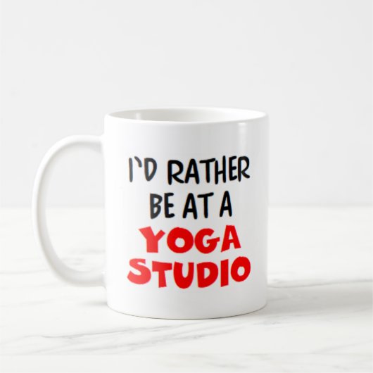 eher in einer Yoga-Tasse Kaffeetasse (Links)