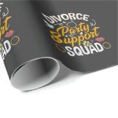 Ehescheidete Ehefrau auflösen Lady Freundschaftsun Geschenkpapier (Rolleneckpunkt)