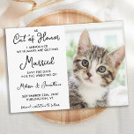 Ehrenkatze Foto für Haustiere Lässig Hochzeit Save The Date<br><div class="desc">Lass deine Beste Katze mit dieser modernen und eleganten Katze als 'Katze der Ehre' verkünde ich 'Meine Menschen werden heiraten' Hauskatze speichern die Dattelkarten. Passen Sie sich mit dem Lieblingsstift Ihrer besten Katze an und personalisieren Sie sich mit Namen, Datum und Hochzeitsort. COPYRIGHT © 2020 Judy Burrows, Black Dog Art...</div>