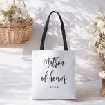 Ehrenmatron der Schwarz-weißen Hochzeit Tasche<br><div class="desc">Matron of Honor Tote Tag Schwarz-weiß für Hochzeit,  Brautparty,  Brautparty,  Junggeselinnen-Abschied. Karo mehr Produkte mit diesem Design in der Kollektion unten.</div>