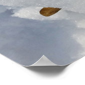 Eichenblatt auf dem Schnee Poster (Ecke)