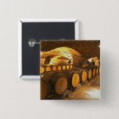 Eichenfässer im Keller des Domaine Comte Button (Vorne & Hinten)