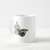 Eichhörnchen auf Motorrad Kaffeetasse (Vorderseite Links)