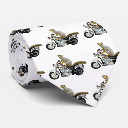 Eichhörnchen auf Motorrad Krawatte (Gerollt)