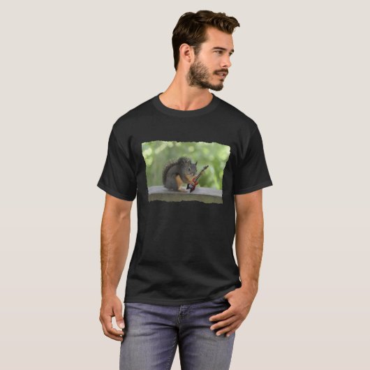 Eichhörnchen, das E-Gitarre spielt T-Shirt (Vorne ganz)