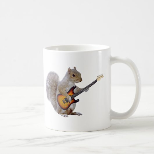 Eichhörnchen, das Gitarre spielt Kaffeetasse (Rechts)