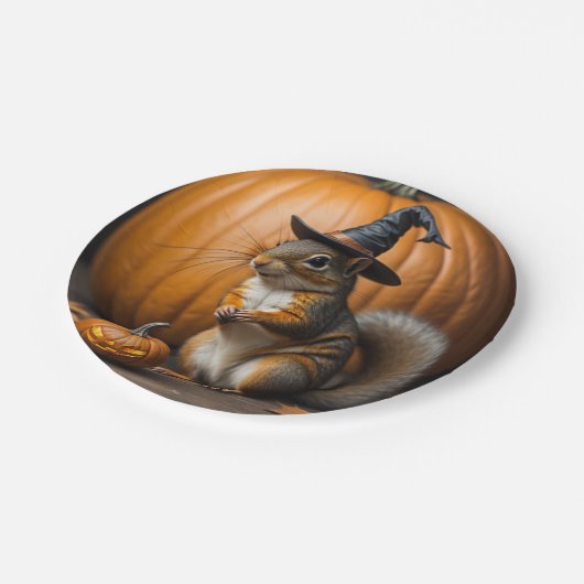 Eichhörnchen-Halloween-Party-Teller Pappteller (Schrägansicht)