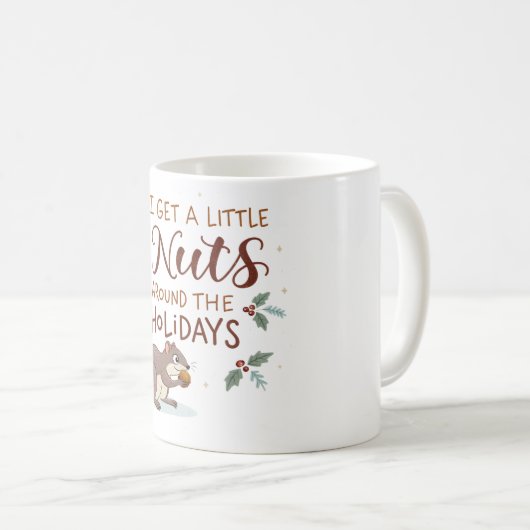 Eichhörnchen ich bekomme ein bisschen Nüsse um den Kaffeetasse (VorderseiteRechts)