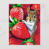 Eichhörnchen im Strawberry Heaven Feiertagspostkarte (Vorderseite)