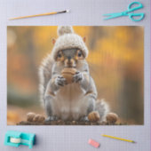 Eichhörnchen in Strick-Hutmutter Seidenpapier (Basteln)