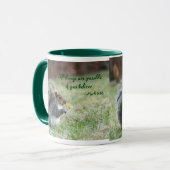 Eichhörnchen mit Gänseblümchen-Kennzeichen-9:23 Tasse (Vorderseite Links)