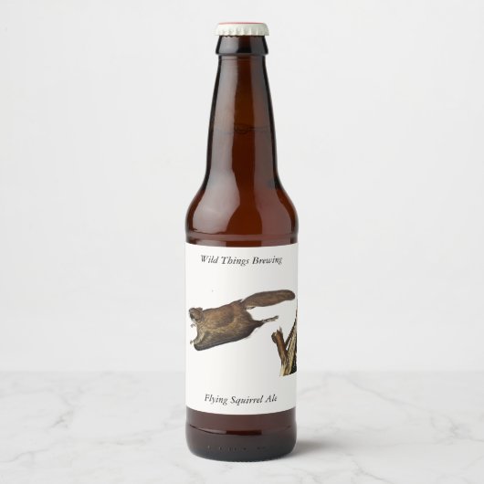 Eichhörnchen mit gemeinsamem oder südlichem Flying Bierflaschenetikett (Vorderseite)