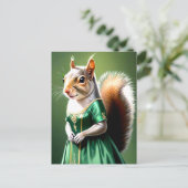 Eichhörnchen mit grünem Kleid Postkarte (Stehend Vorderseite)
