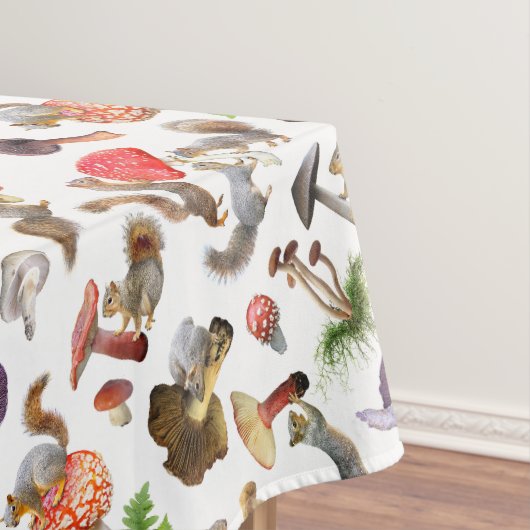 Eichhörnchen mit Pilztabletten Tischdecke (Beispiel)