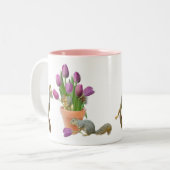 Eichhörnchen mit Tasse der Tulpe-der glücklichen (Vorderseite Links)