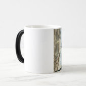 Eichhörnchen mit verwandelnder Tasse Apples (Vorderseite Links)