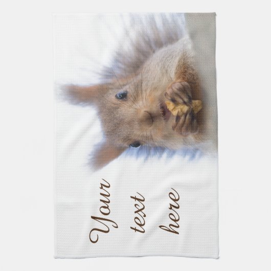 Eichhörnchen mit Walnuss Geschirrtuch (Vertikal)