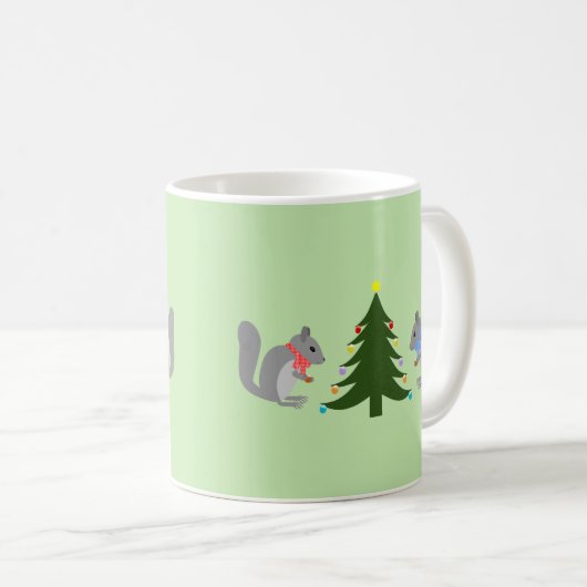 Eichhörnchen mit Weihnachtsbaum Kaffeetasse (VorderseiteRechts)