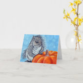 Eichhörnchen Pumpkin Painting Karte (Gelbe Blume)