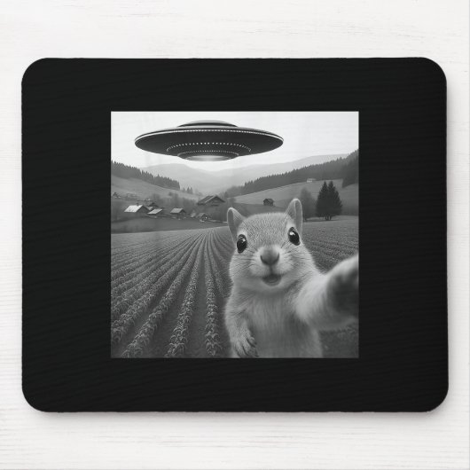 Eichhörnchen-Selfie mit Alien-Ufo Lustige Geschenk Mousepad (Vorne)