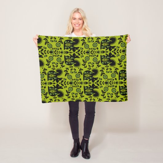 Eichhörnchen Skandinavische Volkskunst Fleecedecke (Beispiel)