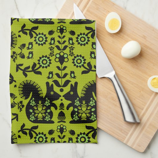 Eichhörnchen Skandinavische Volkskunst Geschirrtuch (Viertel Falte)