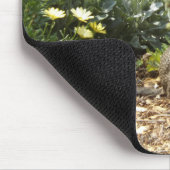 Eichhörnchen und Blume Mousepad (Ecke)