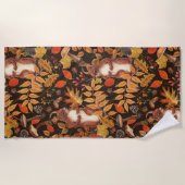 Eichhörnchen und Flora in dunkelbraun Strandtuch (Vorderseite)