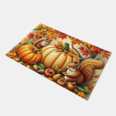 Eichhörnchen und Kürbis im Herbst Fußmatte (Schrägansicht)