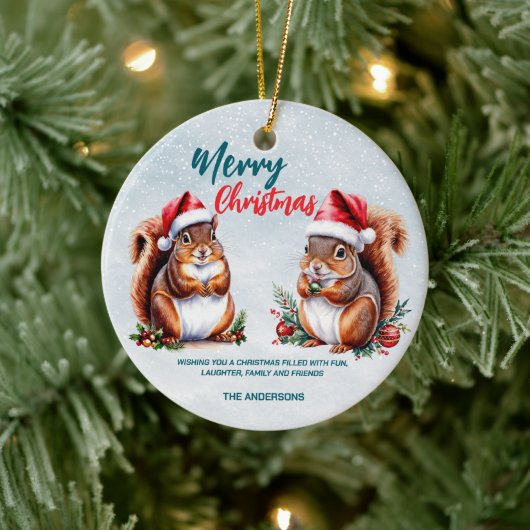 Eichhörnchen-Weihnachtsmannmütze Frohe Weihnachtss Keramik Ornament (Baum)