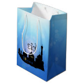 Eid Mubarak Moschee mit Typografie Mittlere Geschenktüte (Rückseite Schrägansicht)