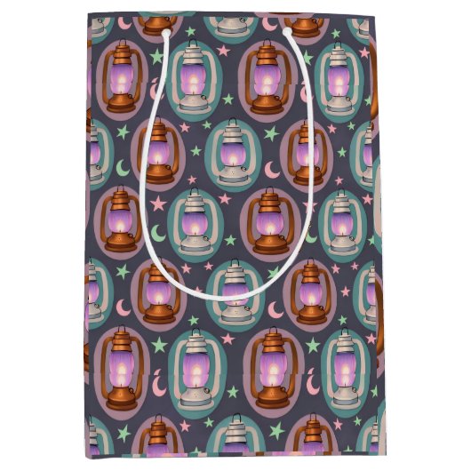 Eid & Ramadan Lanterns Seamless Pattern with Moon Mittlere Geschenktüte (Vorderseite)