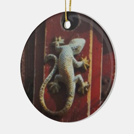 Eidechse aus abgetragenem Holz Keramikornament (Links)